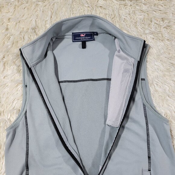 Vineyard Vines Gray Lightweight Vest - Size - Picture 4 of 13